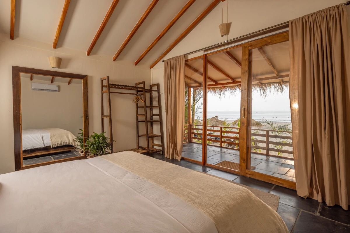 sea facing beach hut in goa